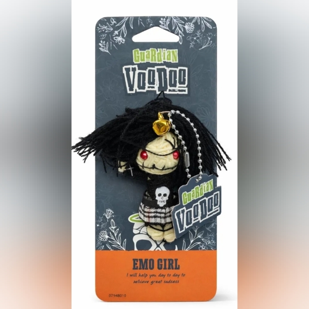 Voodoo Doll Keychain - Picture 4 of 4
